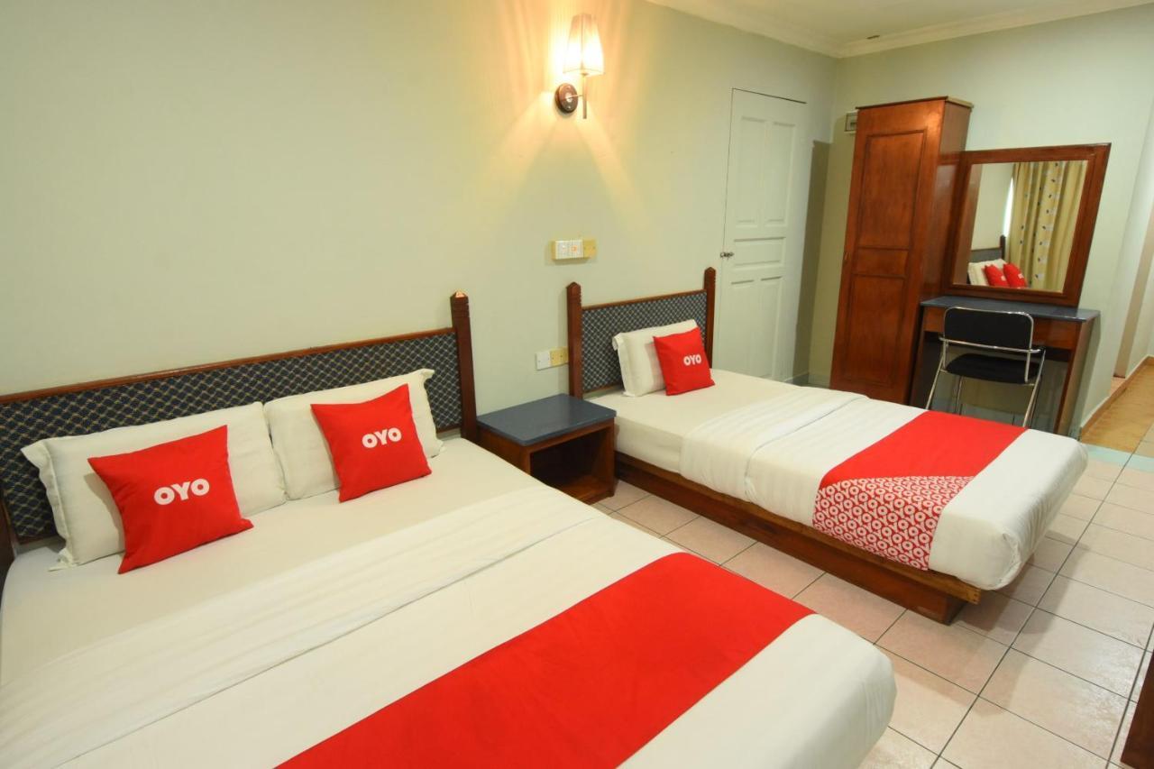 Oyo 89642 Highway Inn Mukah Eksteriør billede